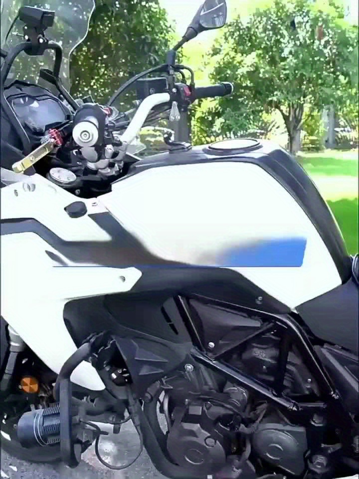 3D Gel Motorcycle Seat Cushion (Universal Fit) - Image 9